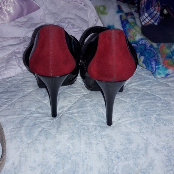 Highheels - Picture 3 of 4